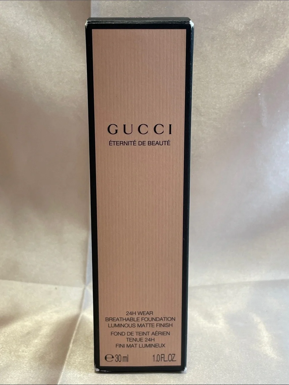 GUCCI 24 Hour Full Coverage Luminous Matte Finish Foundation 230W - NIB $69 MSRP